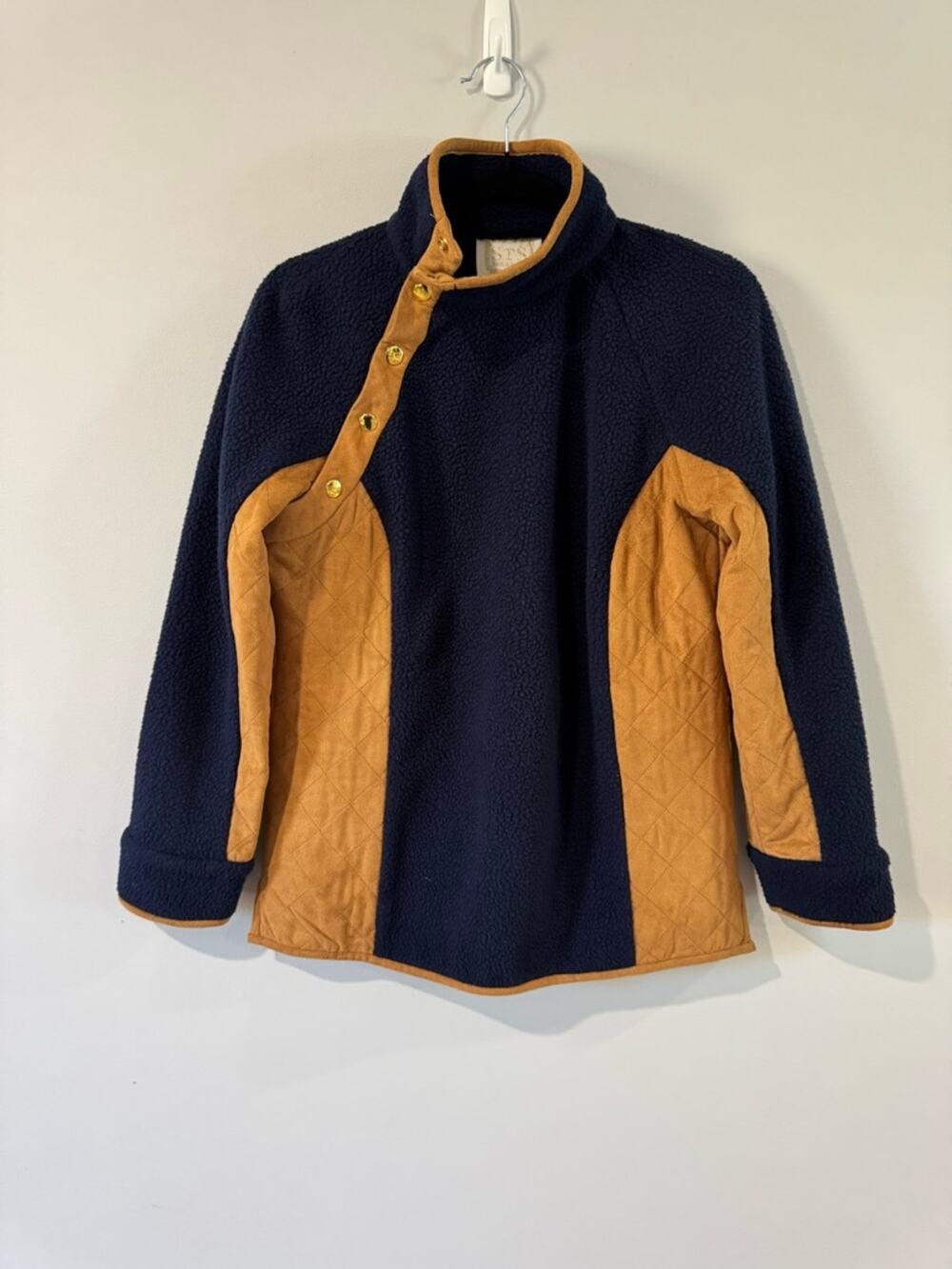 Sail to Sable Navy and Camel Quilted Jacket Size Medium